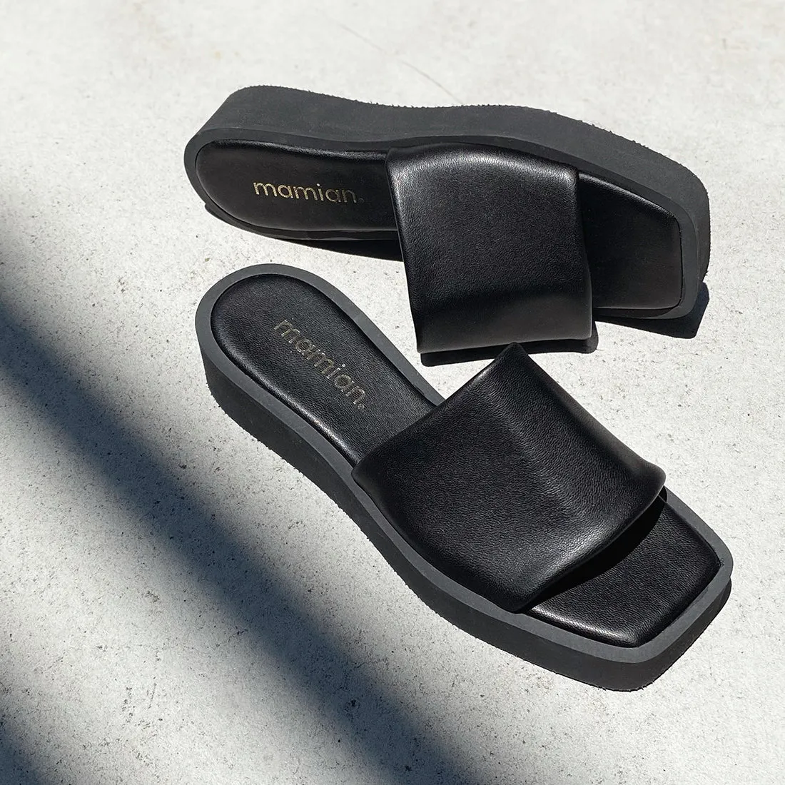 50% OFF [Unisex] Thick-soled platform sandals (m10bn05) Black