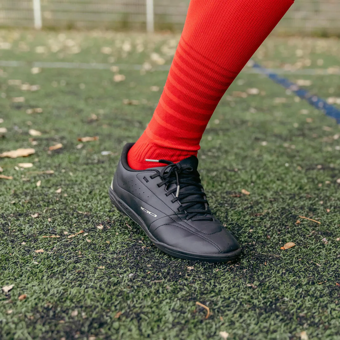 Adult Football Boots 100 Turf TF - Black