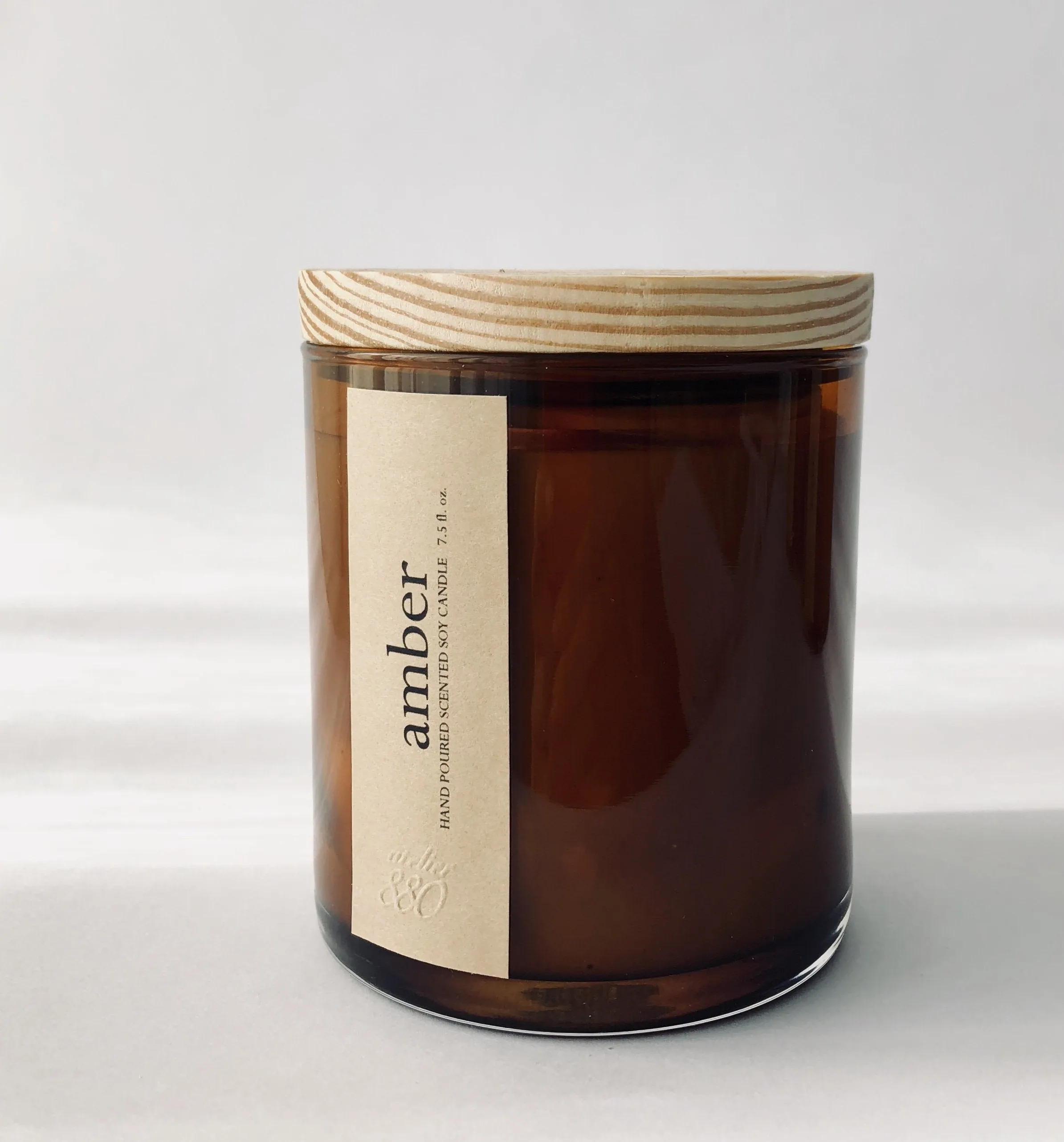 amber scented luxury soy candle