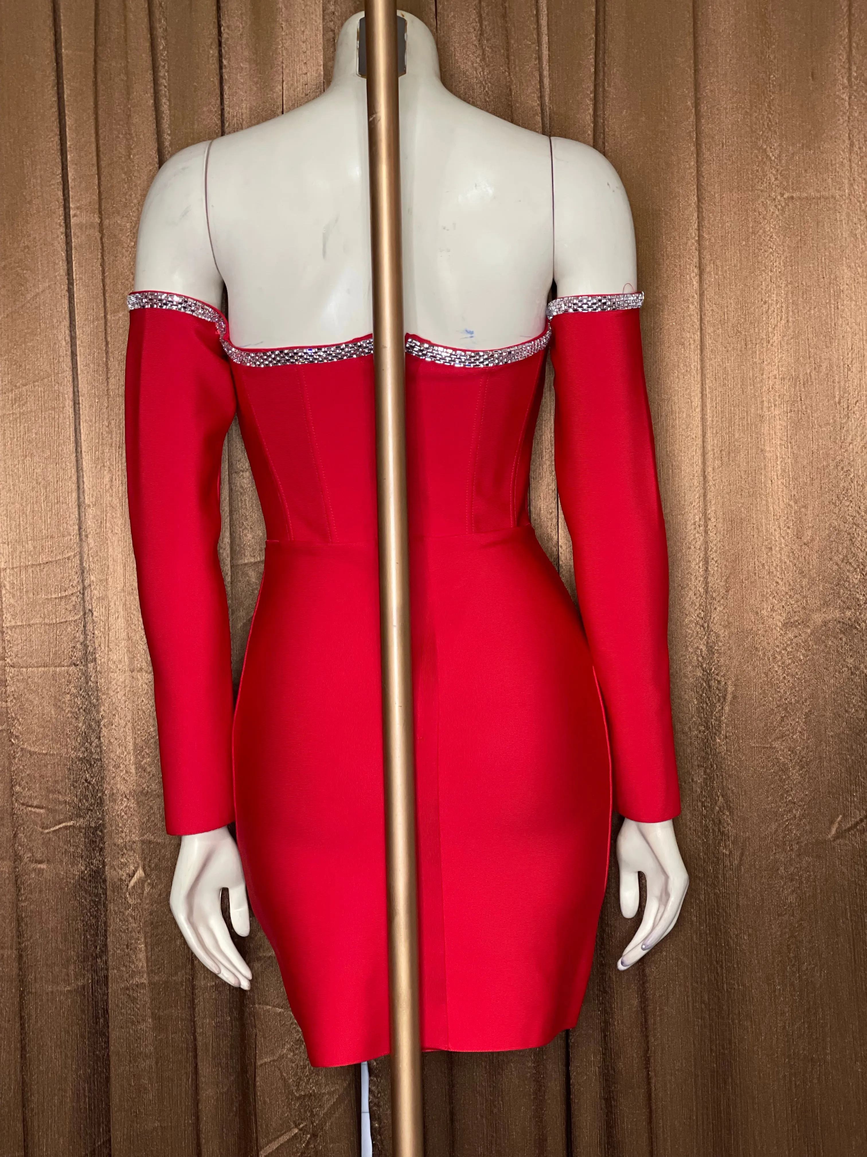 “ARIEL” (RED)