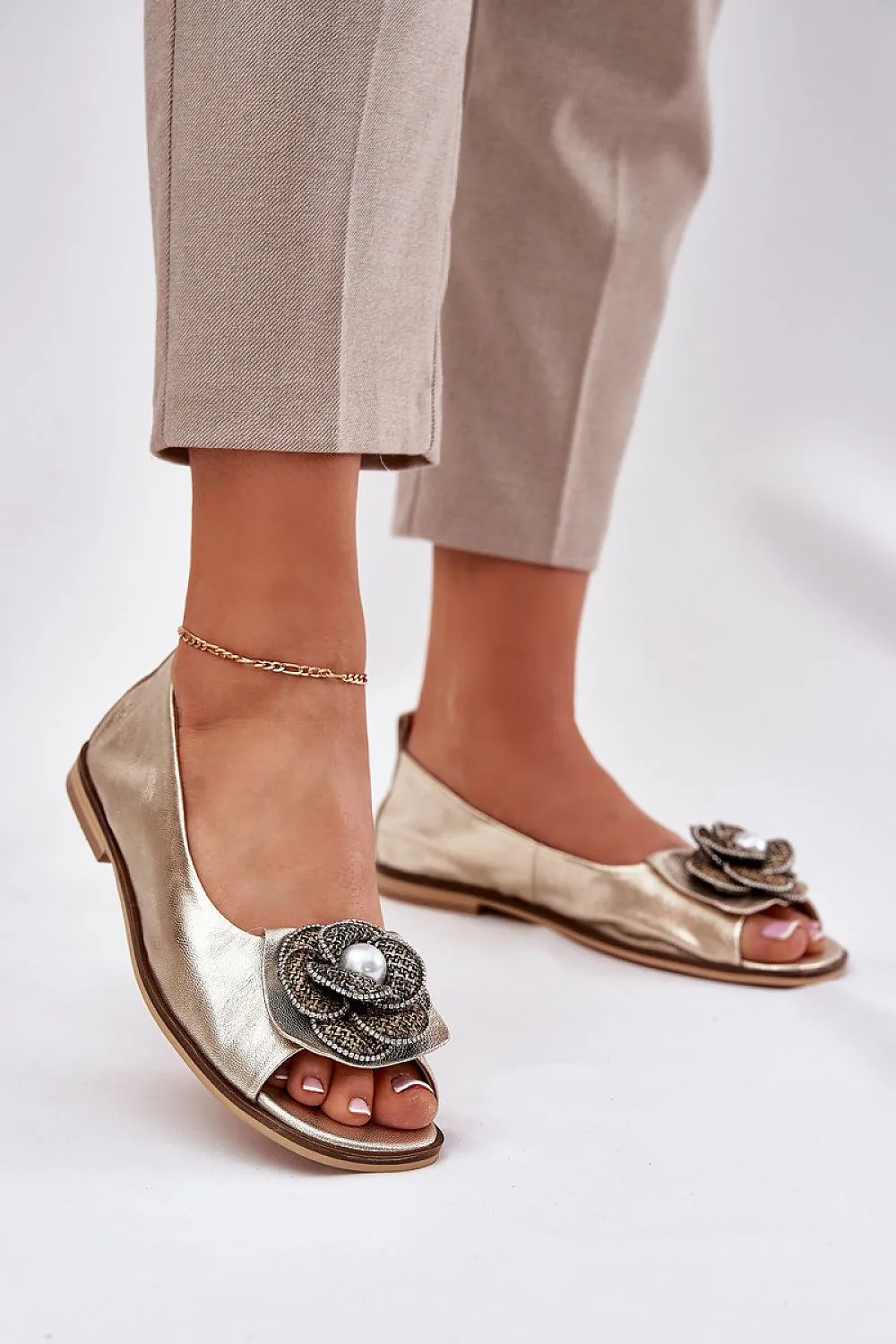 Ballet flats