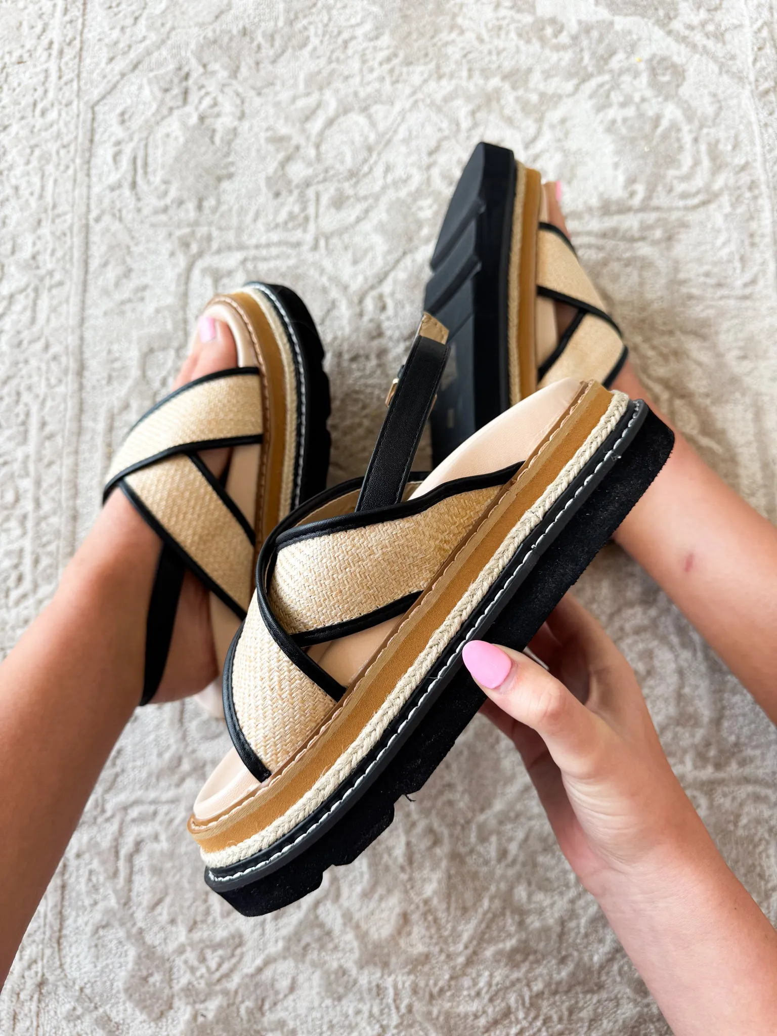 Coastal Crossover Platform Sandals- Natural