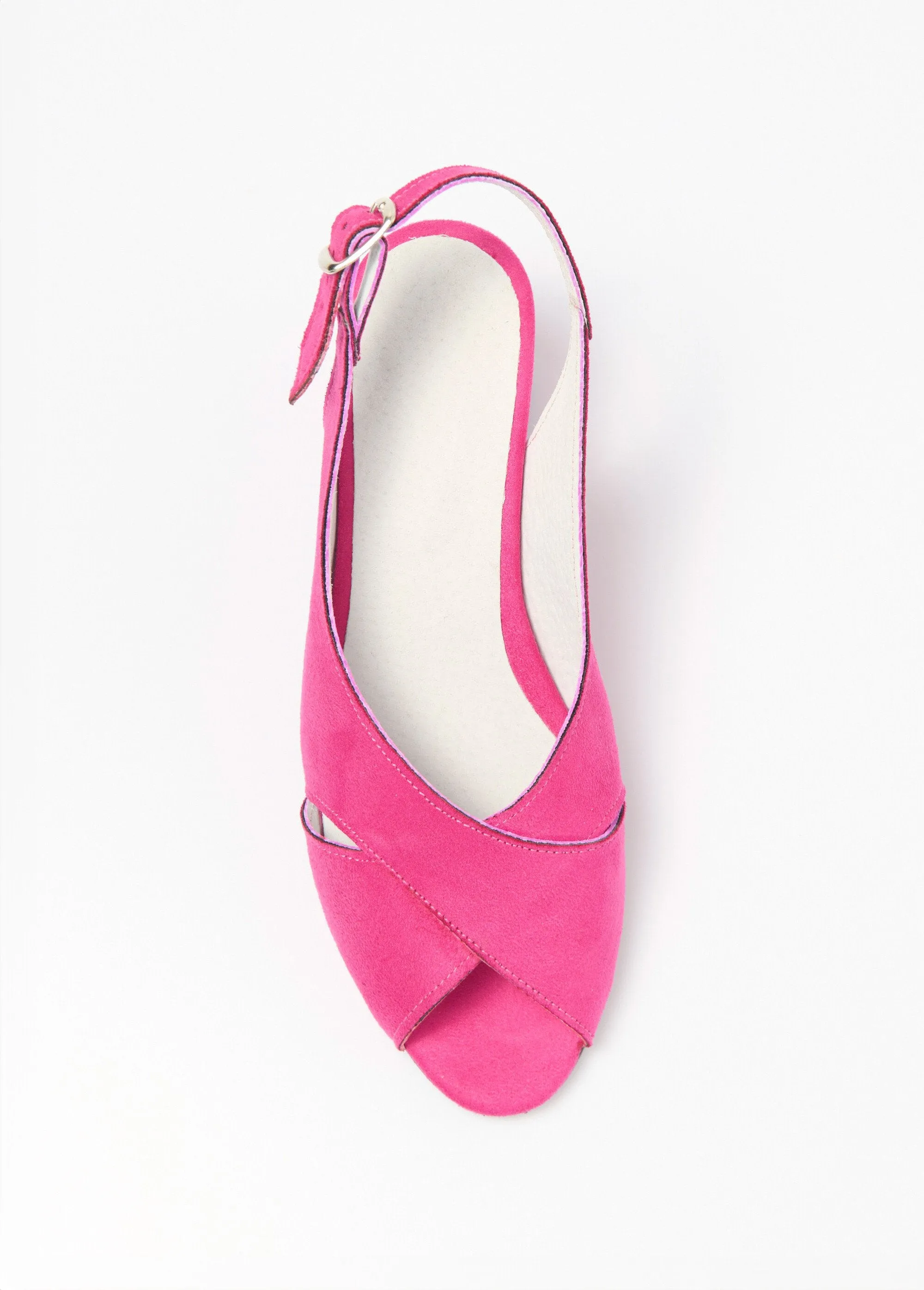 Comfort width crossed strap heeled sandals