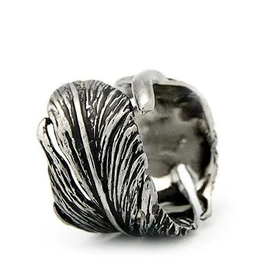 Feather Ring Black