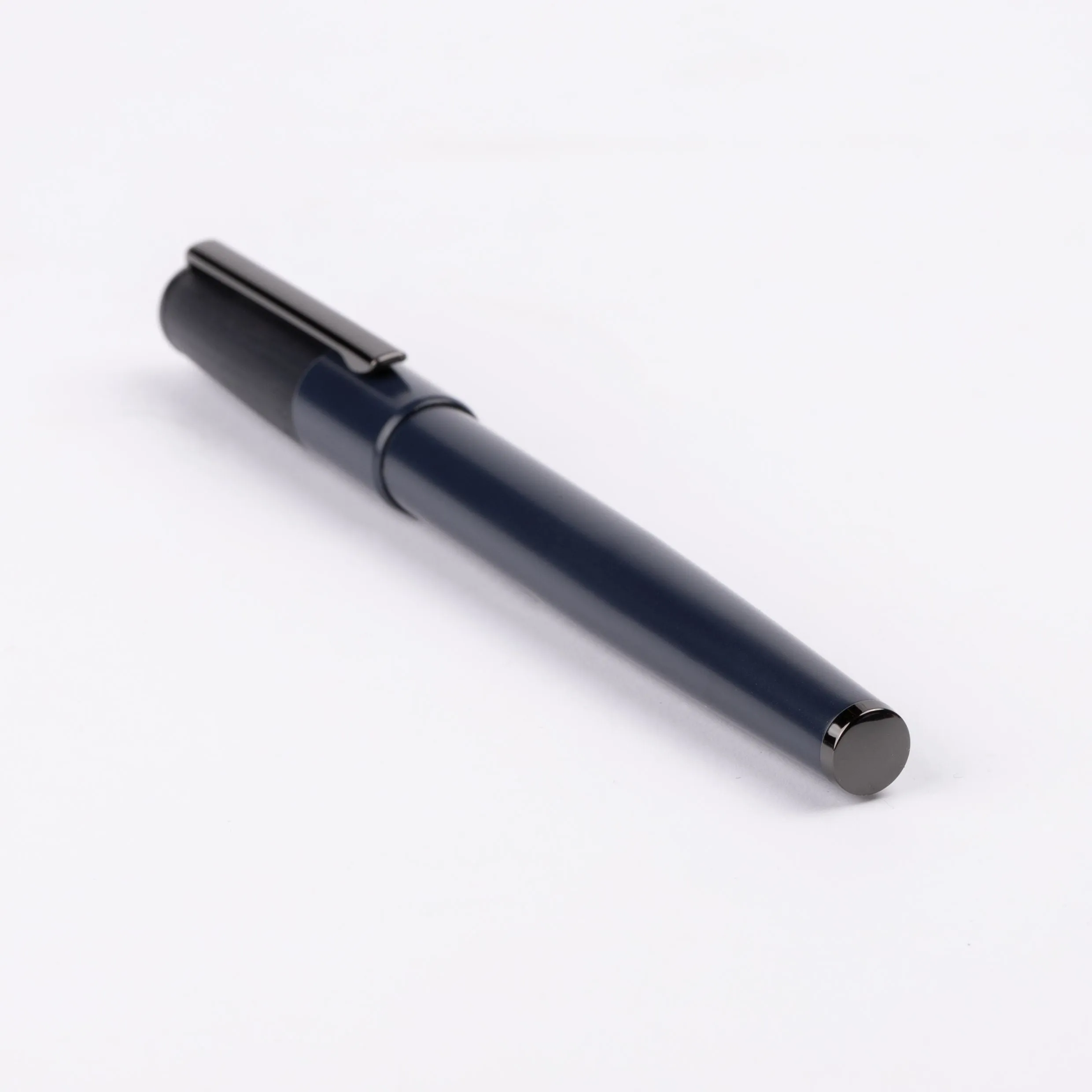 HUGO BOSS HSN1892N-Fountain pen Gear Minimal All Navy