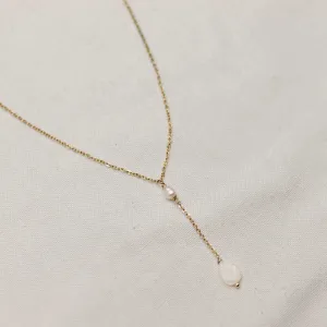 Leaf Lariat