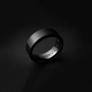 Minimal Ring in Brushed Black