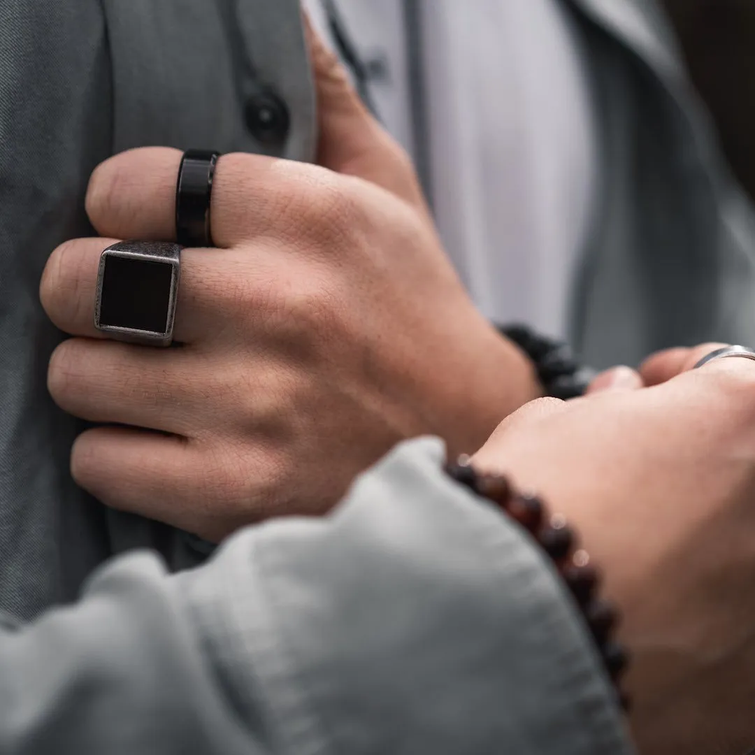 Minimal Ring in Brushed Black