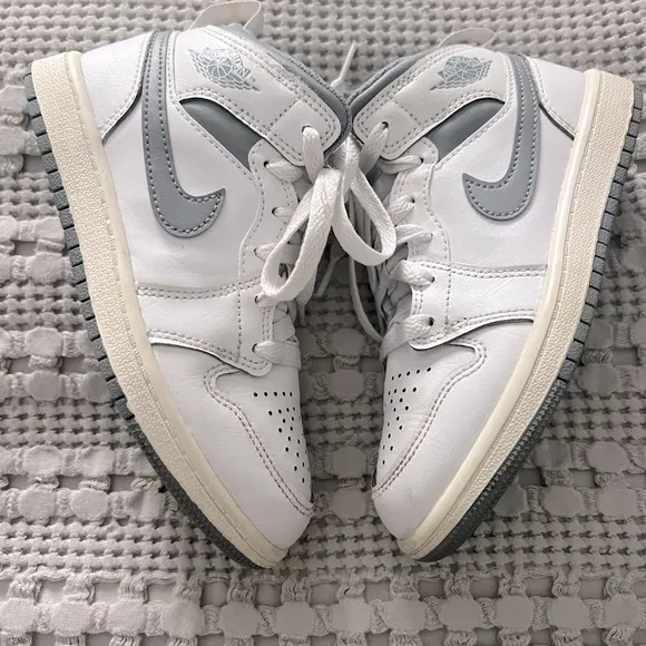 Nike Air Jordan 1 Mid Retro PS Pre-School Neutral Grey White Stealth 640734-135