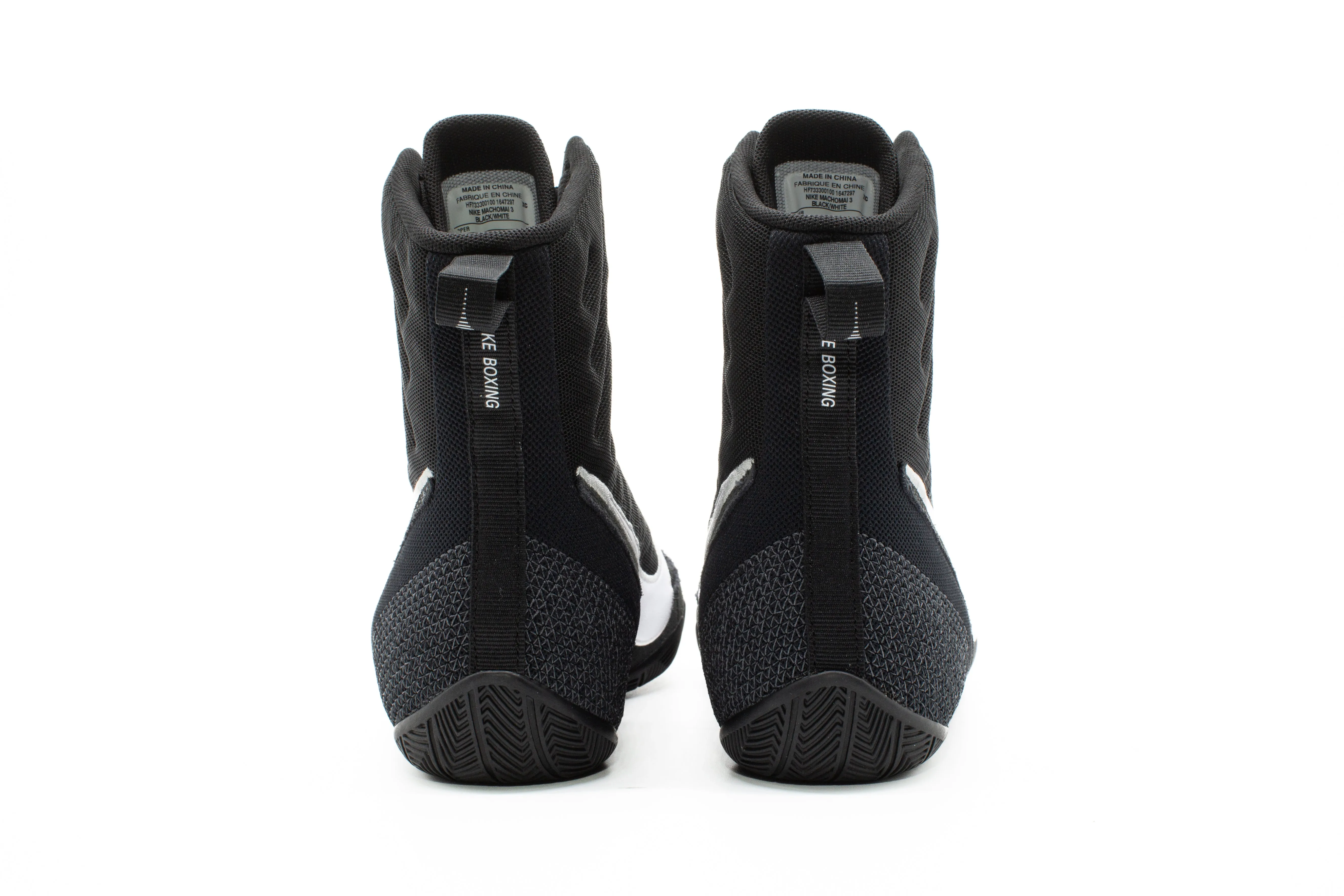 NIKE-MACHOMAI 3