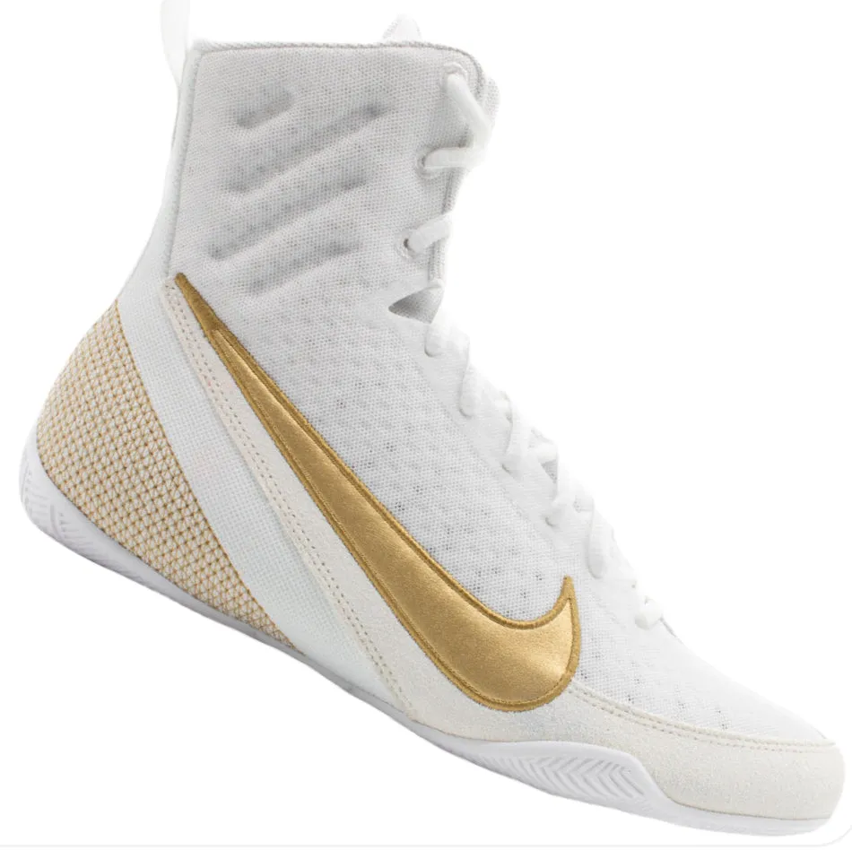 NIKE-MACHOMAI 3