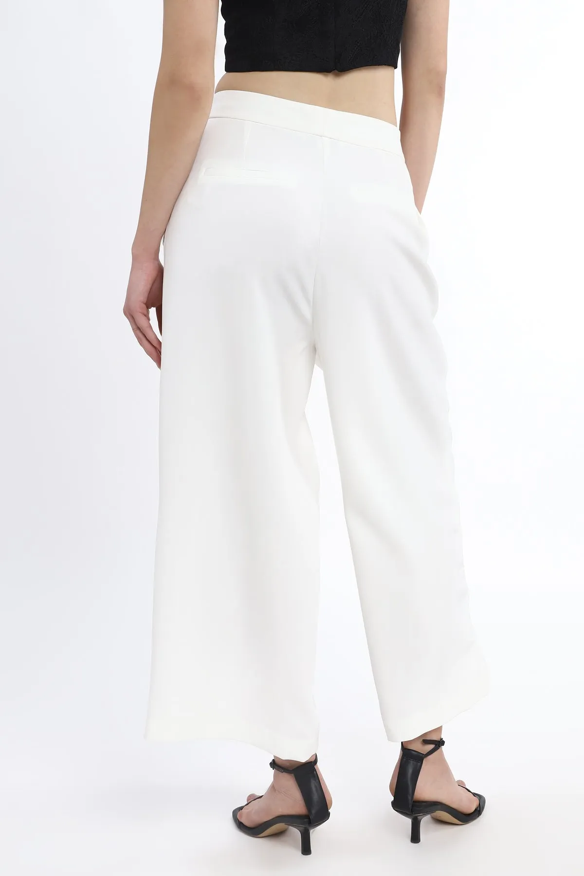 Perfect wide leg trouser for formal or casual looks