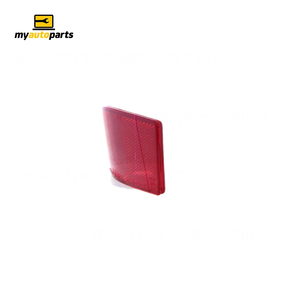 Rear Bar Reflector Passenger Side Genuine suits Lexus