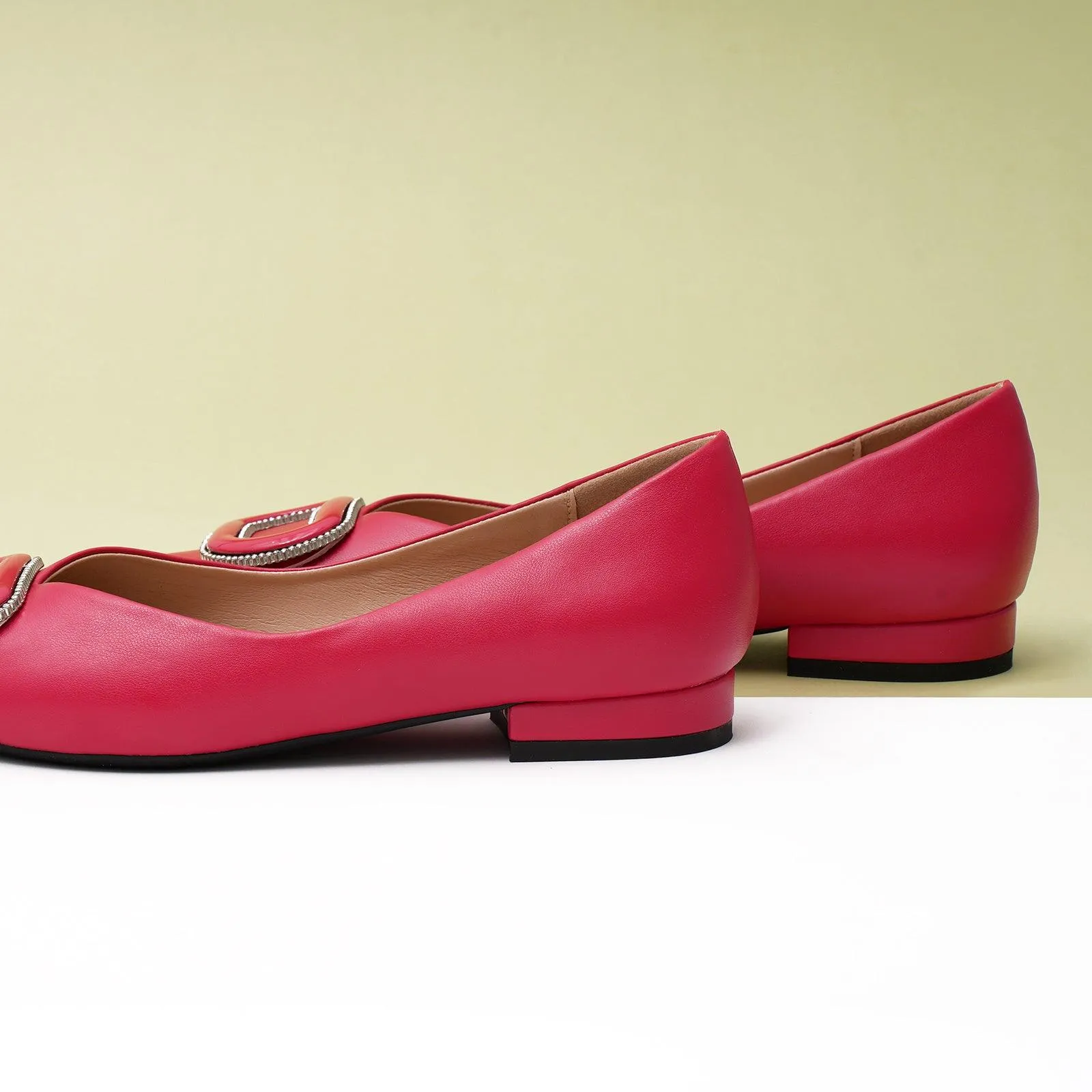Round buckle Flats (Aida)