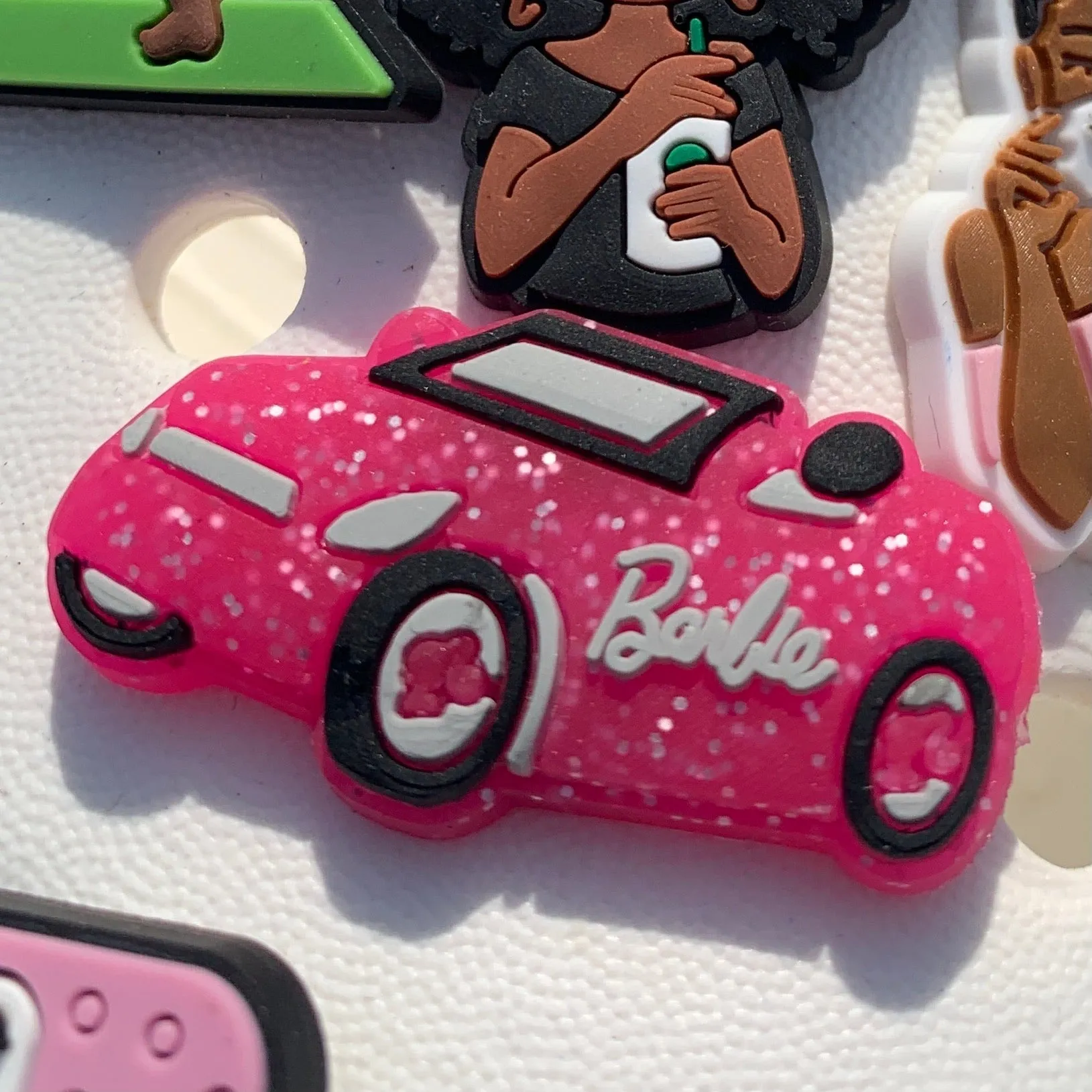 SHOE CHARMS - BARBIE MOBILE