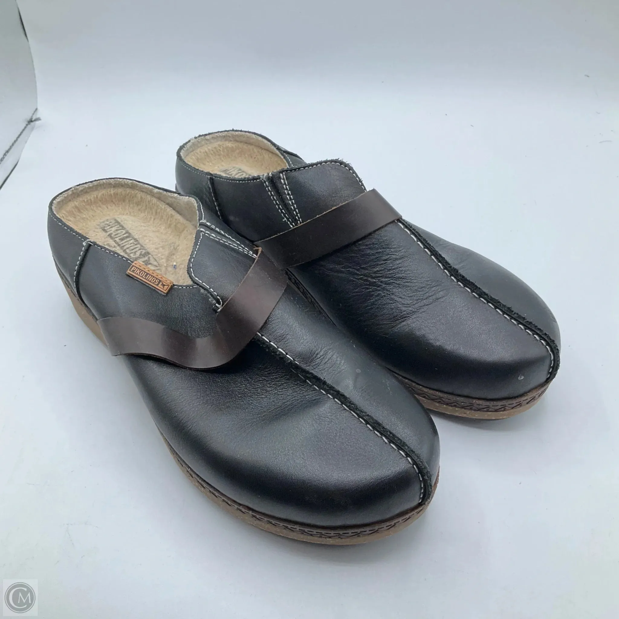 Shoes Flats By Pikolinos In Black, Size: 8