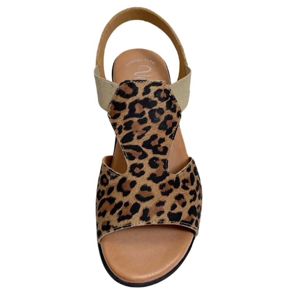 Valeria's Jerilyn Leopardo Sandal (Women's)