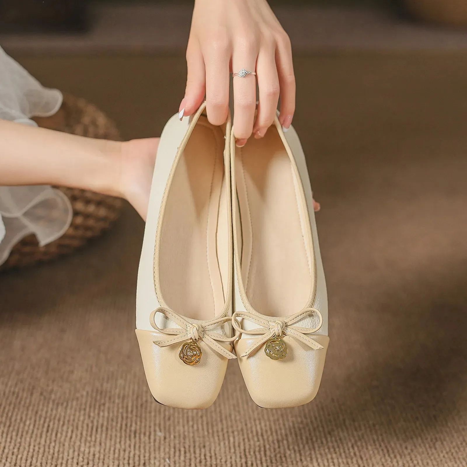 Woman Bowknot Square Toe Lolita Kawaii Lady Barefoot Boat Flats Metal Elegant Ballerina Party Mary Jane Shoes