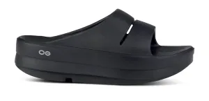 Women's Oomega Ooahh Sandal In Black